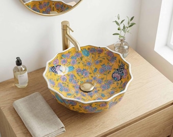 手描きセラミック洗面器、金色の花柄バスルーム洗面器、黄色の洗面化粧台、芸術的なカウンタートップ洗面器、印象的なバスルーム洗面器
