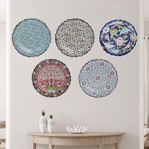 Florals Theme Decorative Plate, Hand-Painted Wall Plate, Ceramic Decorative Plate for Living Room, Wall Hanging Plate, Ideal Gift Plate