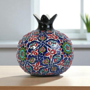 Granatapfelvase aus Keramik, Fliesenblütenvase, elegantes modernes Tabletop-Mittelstück, einzigartige handgefertigte Granatapfelvase für Esstischdekor