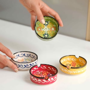 Handmade Ceramic Ashtrays Set of 4, Hand-painted Ceramic Ashtrays, Decorative Turkish Ashtrays, Easy to Clean Ashtrays, Ashtray for Outdoor