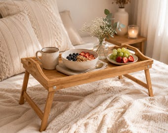 Holz Frühstückstisch klappbar – Beistelltisch aus Holz, Laptop Tisch für Sofa & Bett, kleiner Balkontisch, faltbarer Couch Tisch, minimalist