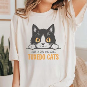 Comfort Cotton Cute Tuxedo Cats Tee, Just a Girl Who Loves Tuxedo T-Shirt, Cat Lover Gift, Pet Owner Apparel,Funny Animal Style Lover Top