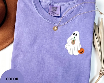 Maglietta Comfort Colors® "Cute Ghost Coffee", t-shirt "Cute Little Ghost Iced Coffee", maglietta "Boo Ghost", maglietta "Ghost Coffee", per gli amanti del caffè di Halloween