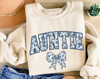 Auntie Sweatshirt: Soft Cotton-Blend, Aunt Gift, Pregnancy Announcement
