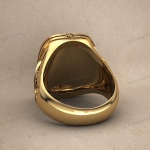 Handmade 925 silver unisex ring featuring angel motif.