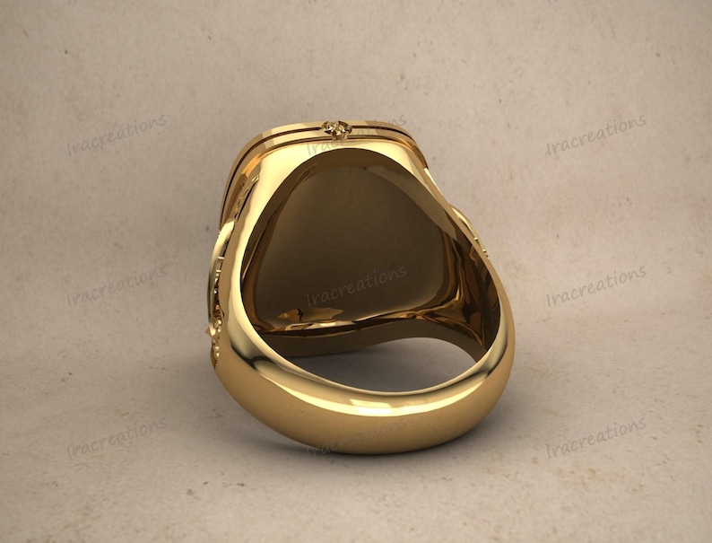 Handmade 925 silver unisex ring featuring angel motif.