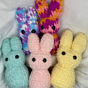 Marshmallow bunny amigurumi stuffed toy