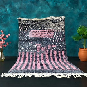 Soft Wool Moroccan rug, berber Custom rug - Pink Rug For Living Room - Azilal rug- handmade rug - Authentic Moroccan carpet, Beni ourain rug