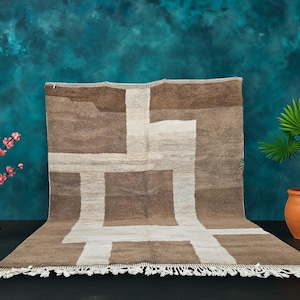 Neutral Moroccan Rug, Subtle Luxury, Berber area rug, hanmade wool carpet, beni ourain Carpet, brown wool rug