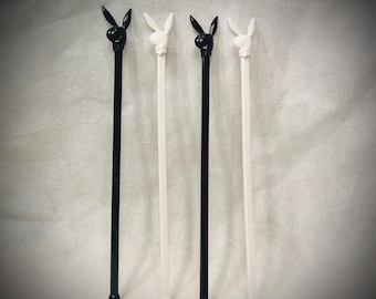 Juego de 4 agitadores de cóctel altos vintage con forma de conejita Playboy de los años 70