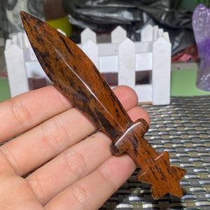 5.3“ Natural Red obsidian stone,crystal knife skull,Hand carved,crystal healing,Home decoration,crystal gifts 1pc