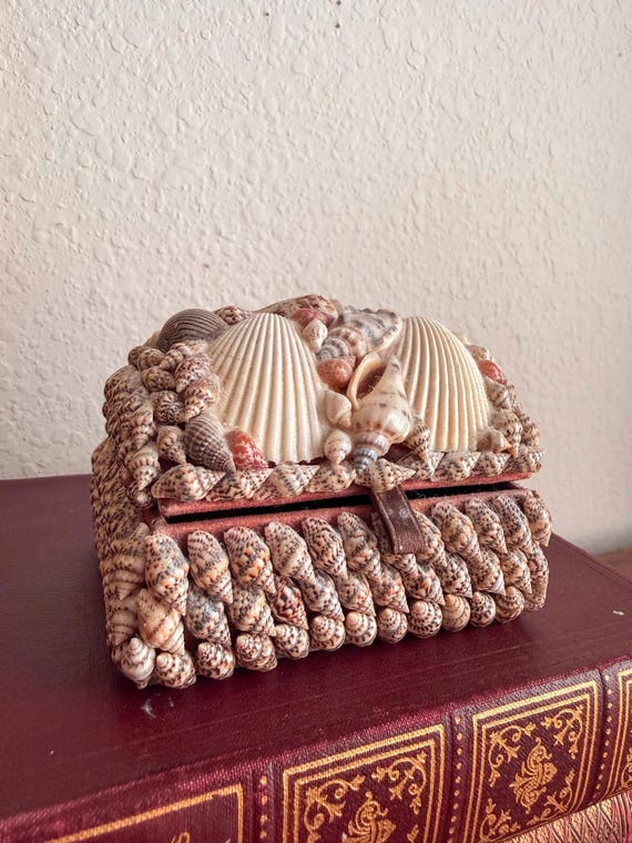 Vintage Seashell Box Decorative Shell Trinket Box… - image 7