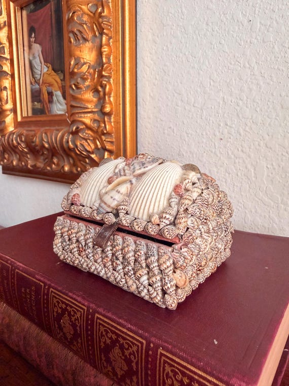 Vintage Seashell Box Decorative Shell Trinket Box… - image 9