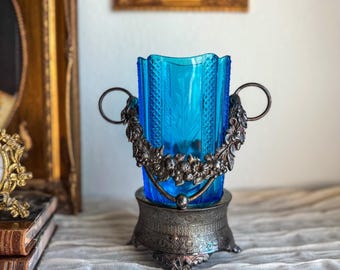 アンティークシングル花瓶、コルヌコピアガラス花瓶、青い渦巻き、すり