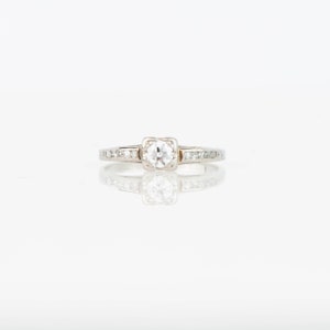 Sparkling Diamond Engagement Ring 1930s Vintage 18k White Gold