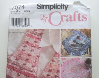 Simplicity Crafts 7074 Vintage Sewing Pattern - Vest, Pillow, Place Mat, Eyeglass Case - One Size - 1990's - UNCUT OOP