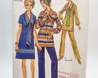 1970s Women's Dress, Tunic, and Pants Sewing Pattern - Simplicity 9035 - Plus Size Vintage Pattern - Size 22 1/2 - No Instructions