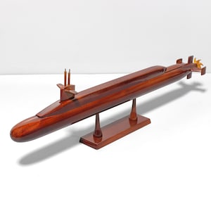 Wooden Ohio Class Submarine Model – Hand Carved Mahogany Nautical Decor Gift
