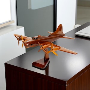 B-17 Flying Fortress Wooden Model – Handmade Mahogany Bomber | WWII Collectible Aircraft | Aviation Gift Decor