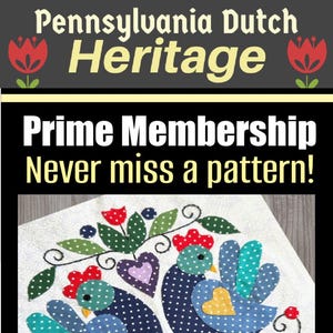 Może przedstawiać: Kwadratowy kawałek materiału z wzorem Pennsylvania Dutch Heritage. Zawiera dwa niebieskie ptaki w kropki, serca i kwiatowe akcenty w kolorze czerwonym, zielonym i fioletowym. Wyświetlany jest tekst "Prime Membership Never miss a pattern!".