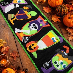 Wzór na bieżnik na Halloween „Spookie Spirits” (wzór PDF)