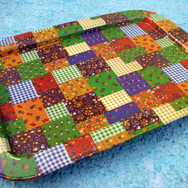 1970s calico patchwork metal tv tray -- vintage breakfast in bed