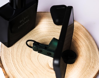 Handmade Dark Green Leather Phone Stand Keychain, Minimalist EDC Gift for Him, Desk Phone Holder
