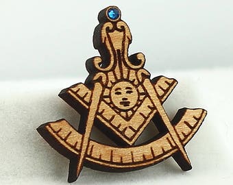 Masonic Past Master Pin Wooden with Jewel