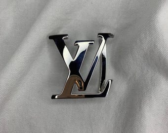 Louis Vuitton Silver Logo Buckle Louis Vuitton Grey Monogram Silver Logo Belt – Savonches main image 3