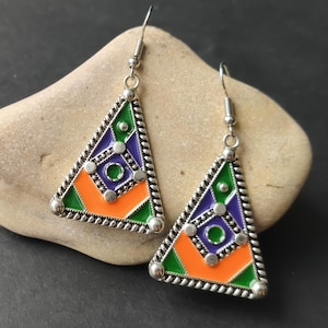 Triangular ethnic Amazigh Kabyle Berber drop earrings with Berber motifs in modern colors