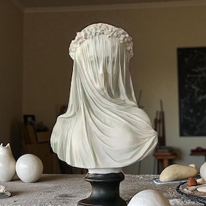 Veiled lady bust - Etsy 日本