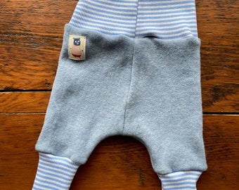 Cashmere Baby Pants 0-6m / Unisex Grow Leggings / Warm Soft Base Layer / Longies / Harem / Coming Home / Baggy / Newborn / Extendable