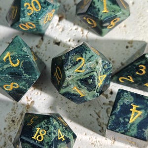 Natürliches Vogelaugen Achat Edelstein Würfel Set | Einzigartiger Musterstein Polyedrischer RPG Würfel