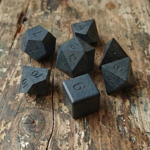 Handmade Solid Wood DND Dice Set | Handcrafted Wooden RPG Dice|Graduation Gift red sandalwood(black