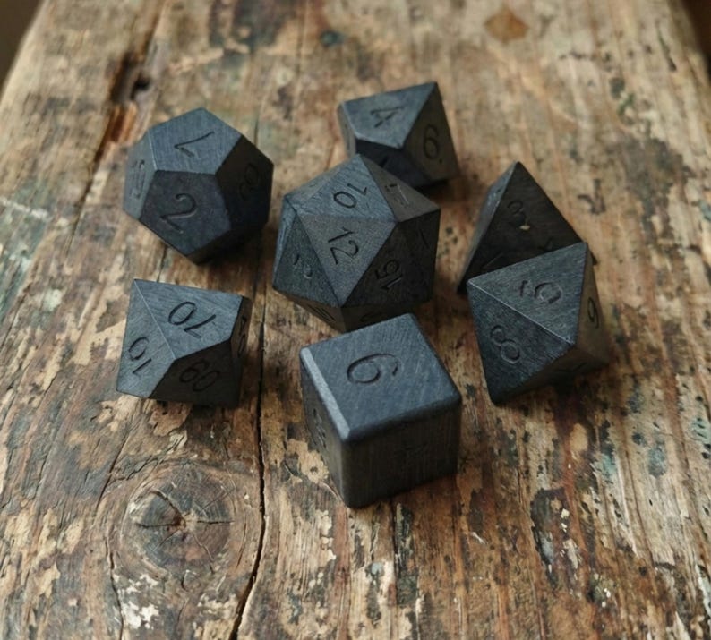 Handmade Solid Wood DND Dice Set | Handcrafted Wooden RPG Dice|Graduation Gift red sandalwood(black