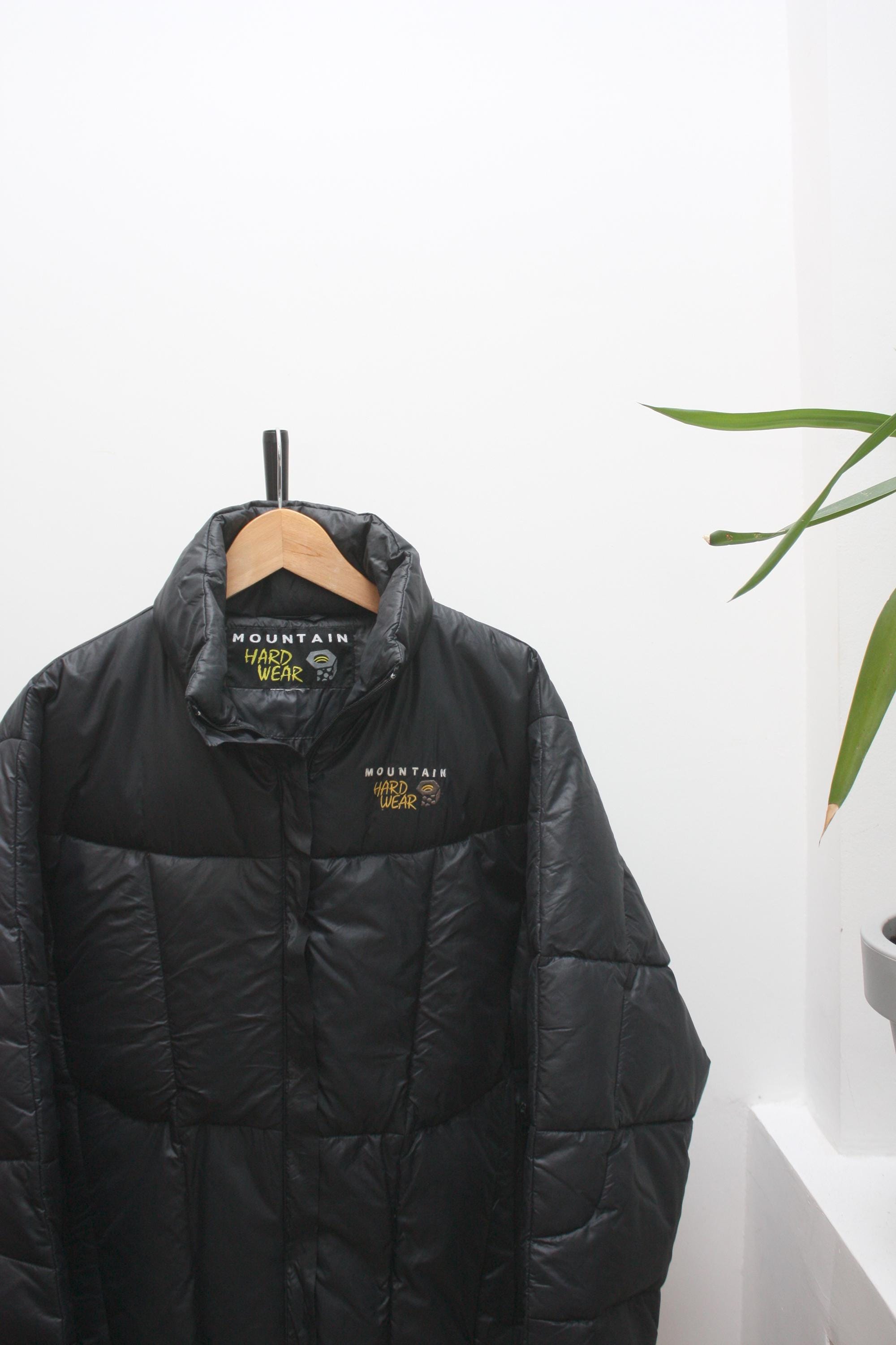 MOUNTAIN HARDWRAR puffer down古着 Mountain Hardwear Black Puffer Down Jacket Men's - Etsy
