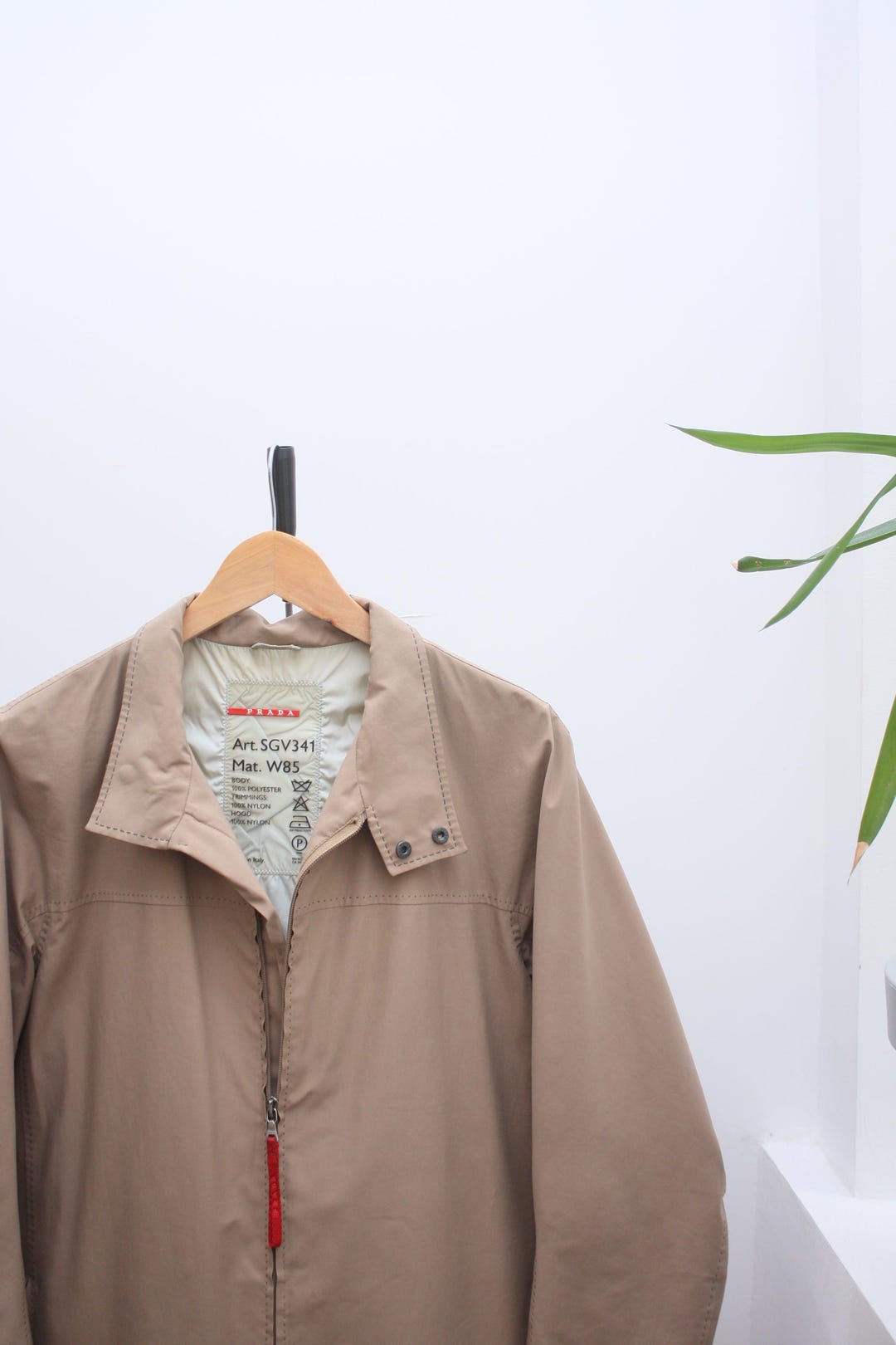 Prada Gore-tex Beige Jacket Men's 48 ART.SGV341 - Etsy UK