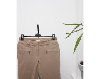 Pantalón casual elástico color beige Brunello Cucinelli, talla US6 para mujer