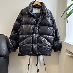 Moncler Grenoble Weinlese-Schwarz-Puffer-Daunenjacke