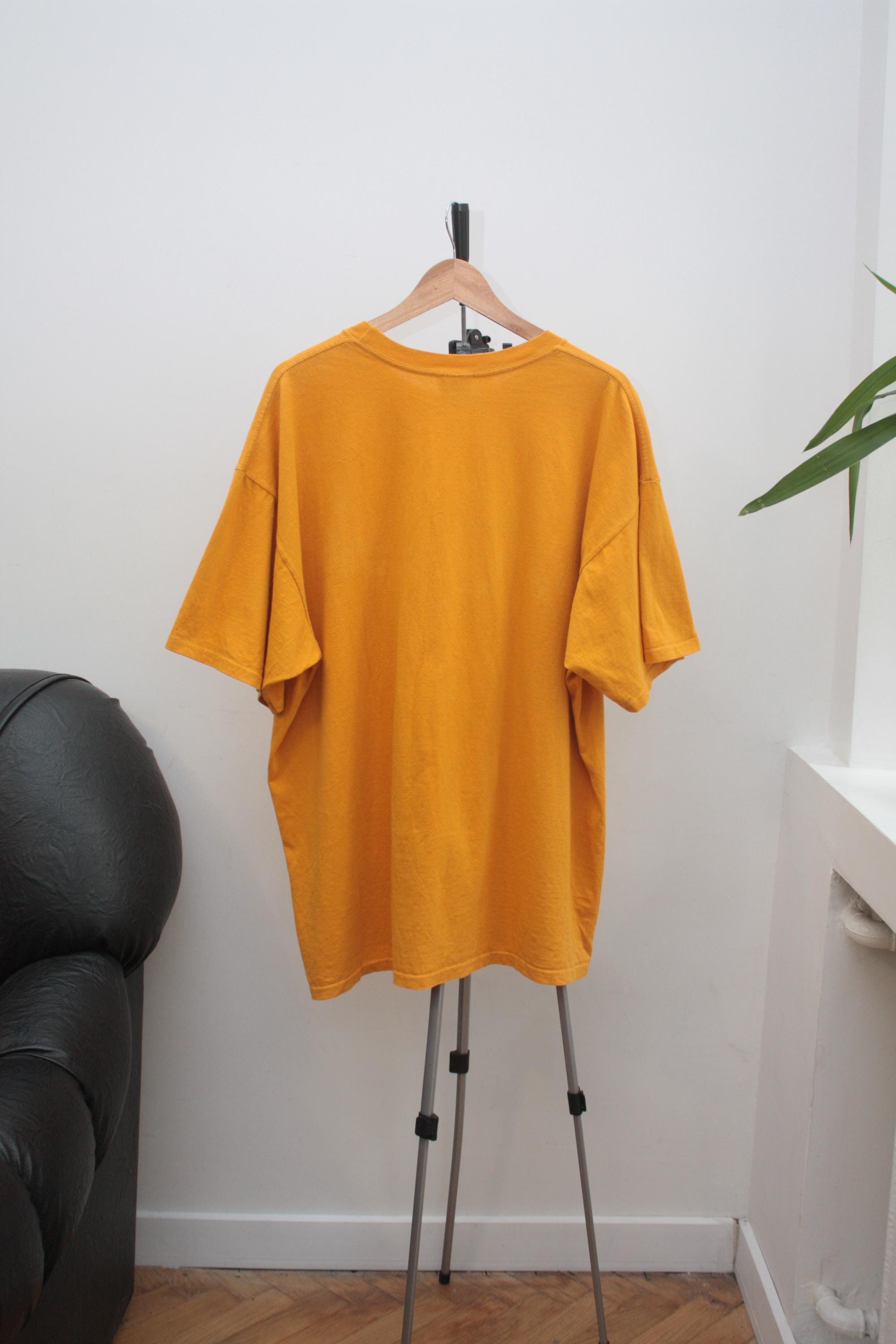 Nike Vintage Yellow Swoosh Tee XL 90s - Etsy