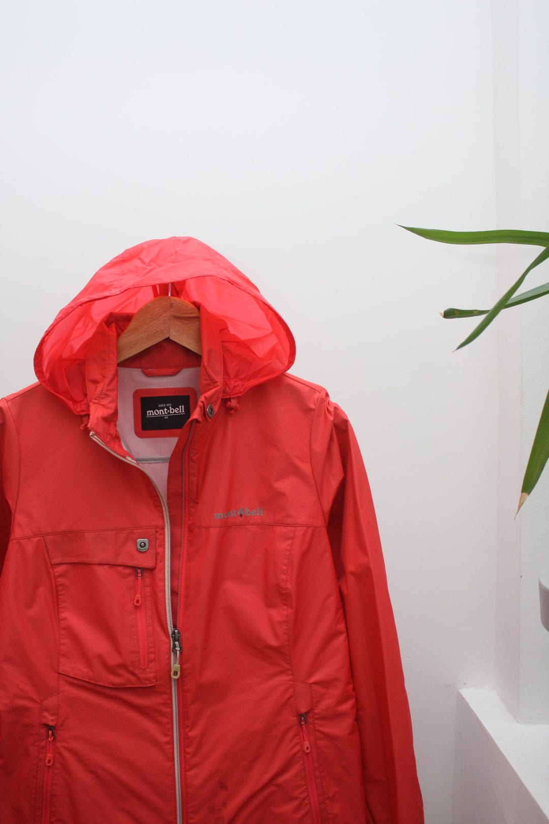 Montbell Red Lightweight Jacket Men's Small - Etsy