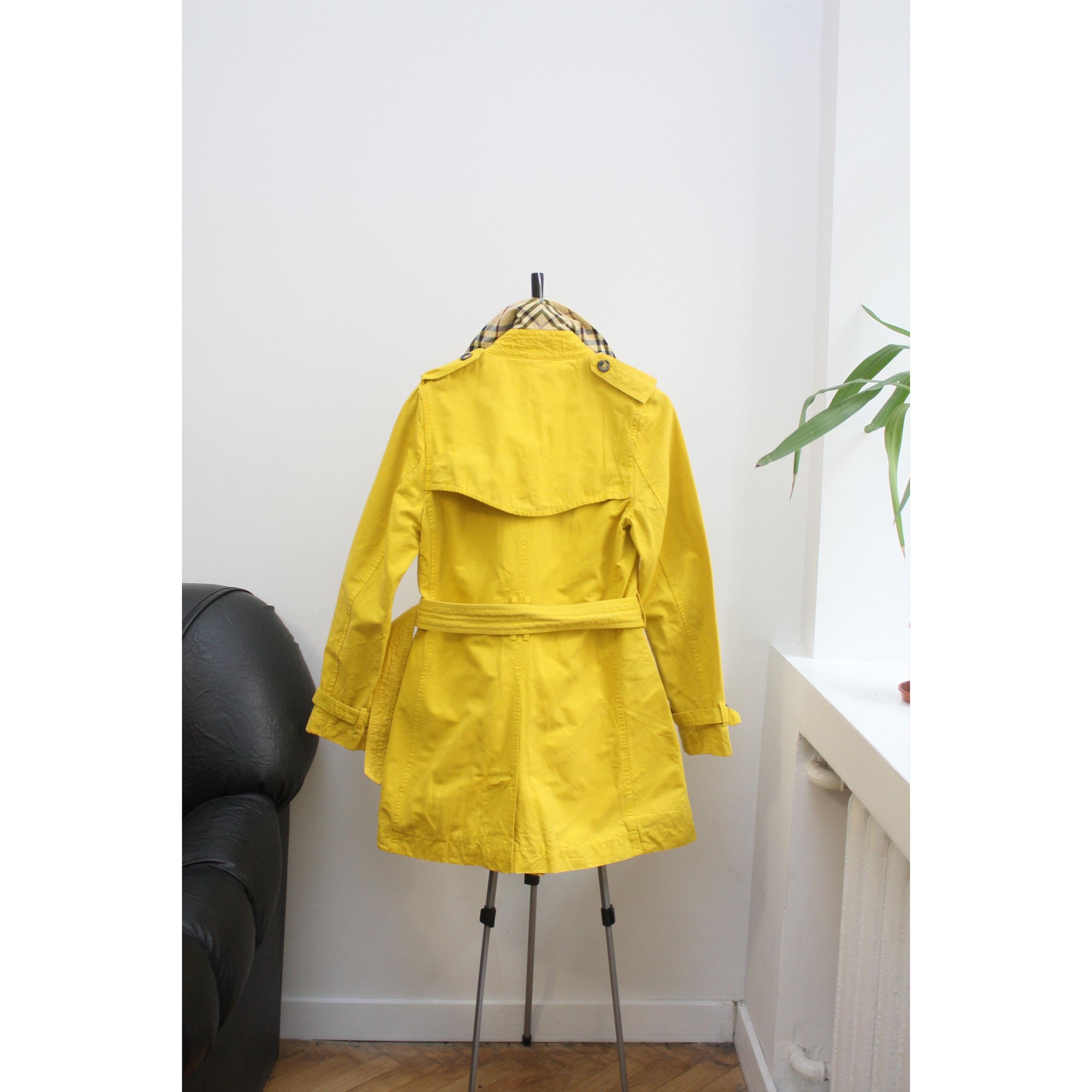 Burberry Yellow Nova Check Coat Women's 8US Made in Italy - Etsy