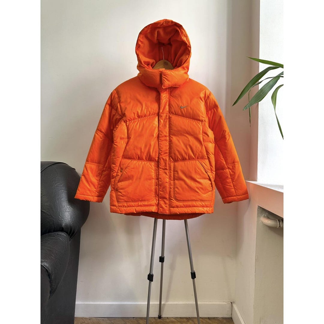 日本未入荷Scuffers Orange Puffer ダウンジャケット L Nike Vintage Orange Puffer Down Jacket - Etsy
