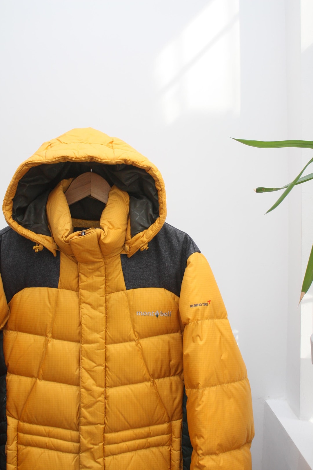 ジャケット・アウター 00s montbell puffer hoodie orange Montbell Yellow Puffer Down Jacket - Etsy