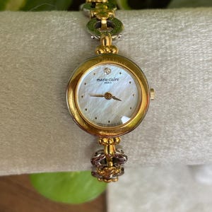 Vintage Marie Claire Paris zweifarbige Cocktailuhr | Perlmutt Zifferblatt Damen Armbanduhr | 1990er Jahre Japanische Quartz Kleideruhr |