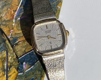 Vintage Citizen Quartz Watch: Silver Tone Textured Band, 1980s Ladies Dress Watch