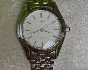 Vintage Seiko King Quartz Rare Snowflake Dial 5856-7040 Men's