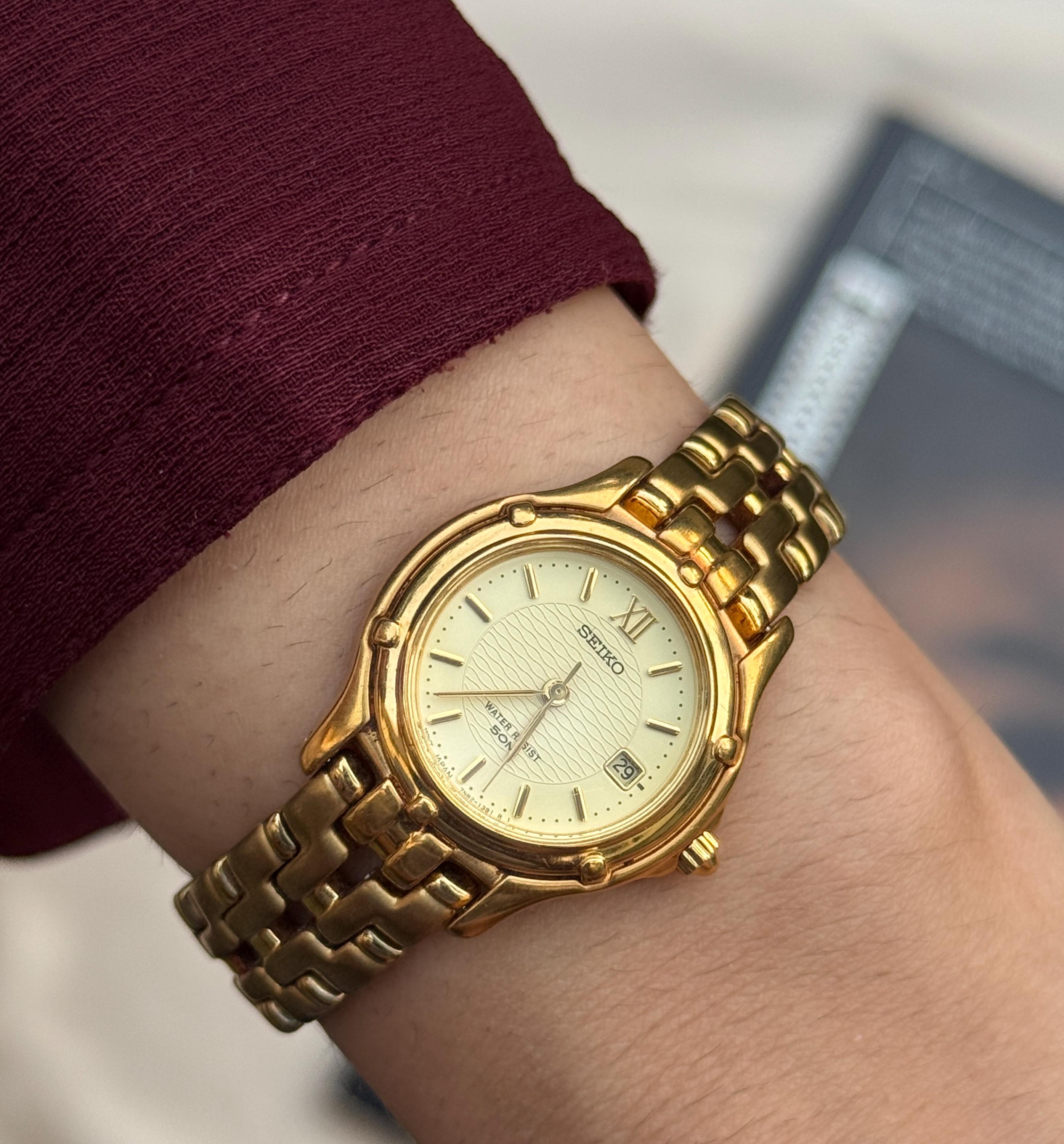 Vintage Seiko 7N82-0599 R1 Gold Tone Ladies Quartz Watch - Etsy