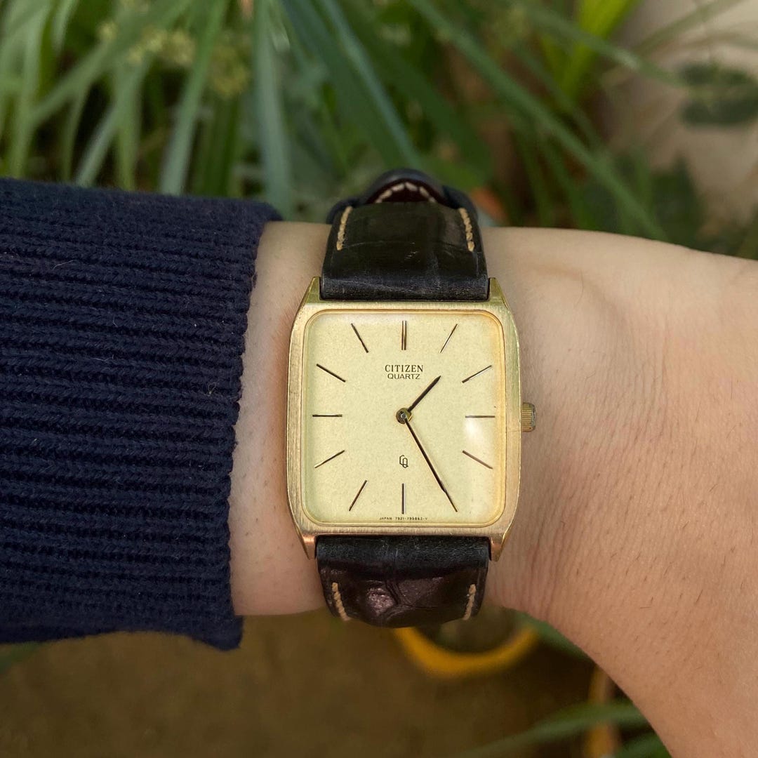 Vintage Citizen Quartz Tank Watch Gold Tone Square Dress Watch