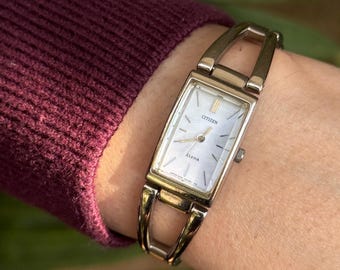 Vintage Citizen Elegance Quartz Modern Cubic Style Gold Watch MOP Dial Citizen | Accessories | Vintage Citizen Elegance Quartz  main image 4